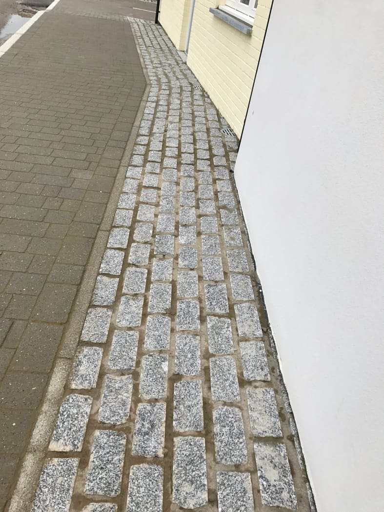 De Lank Granite Setts - Cropped
